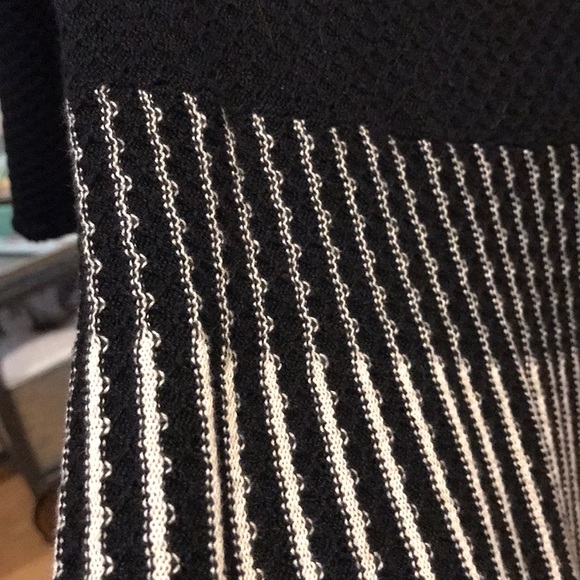 Gorgeous Black and White French Connection Dress - Picture 3 of 3